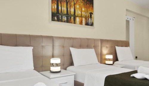 Comfort Triple Room