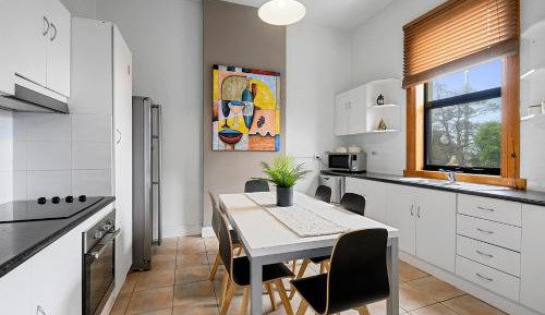 Apt 1: Four Bedroom Apartment at Marine Terrace (2xQn+3xSgl)