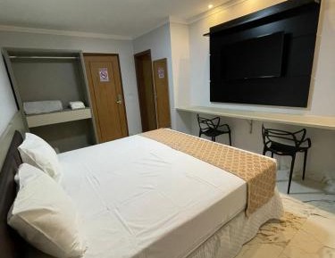 King Suite with Spa Bath