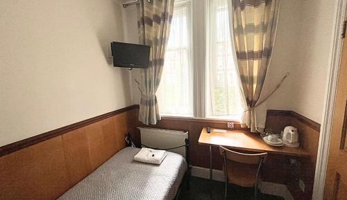 Single Room with Private Bathroom
