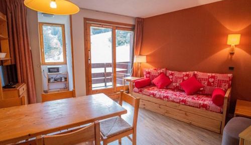 Apartment (6 Adults)