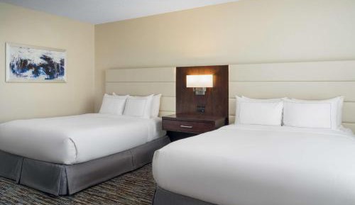 Double Room with Two Double Beds and Bath Tub - Mobility and Hearing Access/Non-Smoking