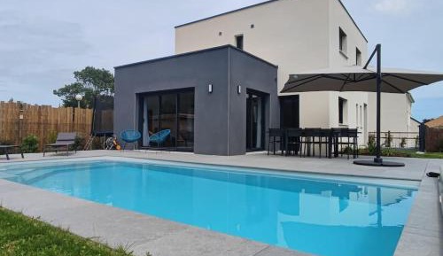 Four-Bedroom Holiday Home