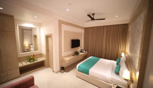 Large Double Room