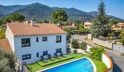 Four-Bedroom Villa