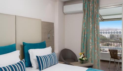 Double Room with Pool View