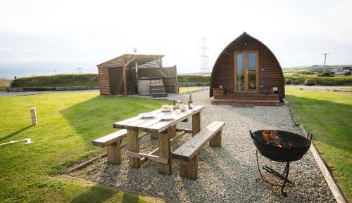 Standard Cabin with Hot Tub