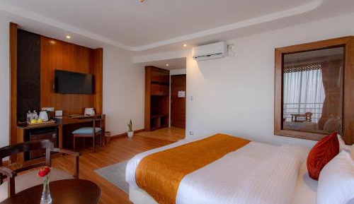 Deluxe Double Room with Balcony