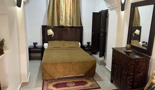 Double Room with Private Bathroom