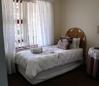 Twin Room with Shared Bathroom