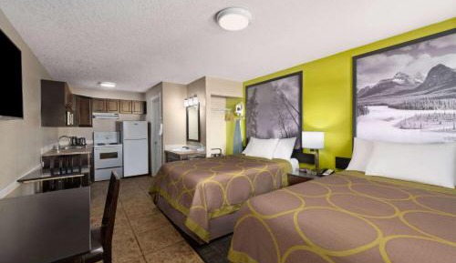 2 Double Beds, Efficiency Room, Non-Smoking