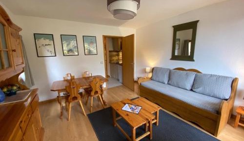 Apartment (4 Adults)