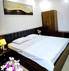 Deluxe Double Room (2 Adults + 1 Child)