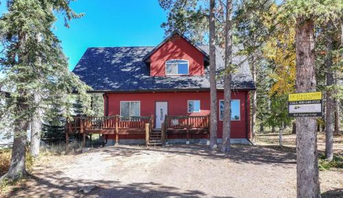 Five-Bedroom Holiday Home
