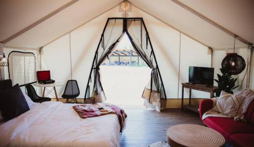 Tent