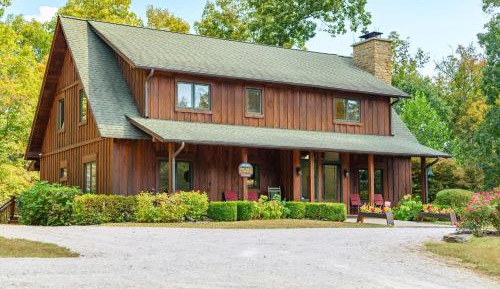Four-Bedroom Holiday Home