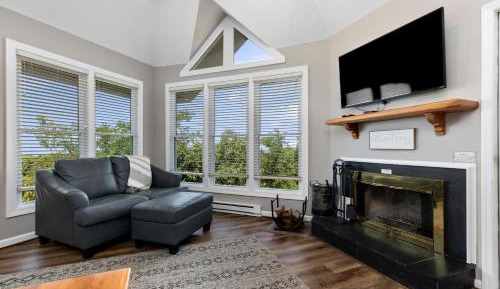 Four-Bedroom Apartment