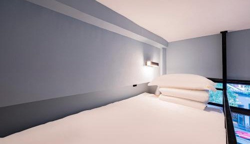 Twin Room with Private Bathroom