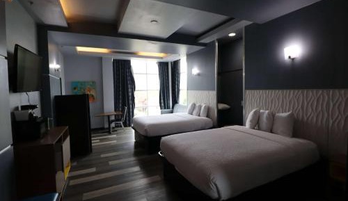 Studio Suite with Two Queen Beds - Non-Smoking