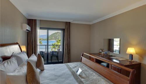 Suite with Sea View