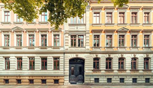 One-Bedroom Apartment - Non-Smoking