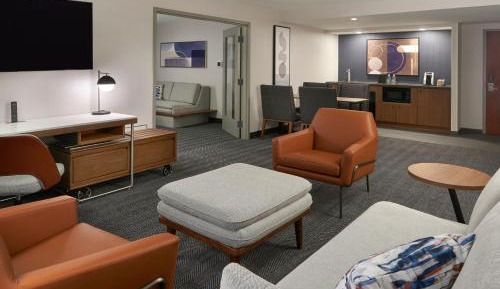 King Suite with Sofa Bed