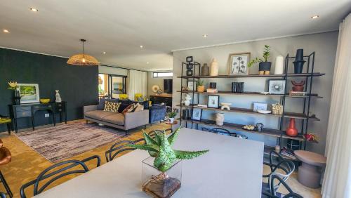 Deluxe Holiday Home