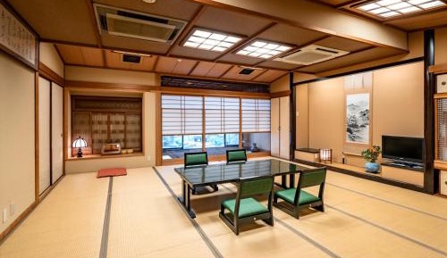 Japanese-Style Room