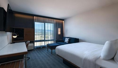 King Room with Sofa Bed and Mountain View