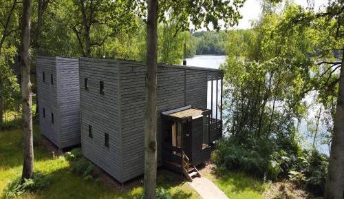 Three-Bedroom Holiday Home 