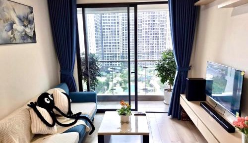 Two-Bedroom Apartment with Pool View