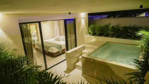 Deluxe Suite with Sea View