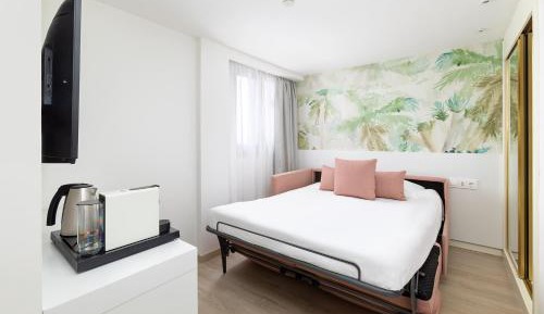 Deluxe Superior Double Room