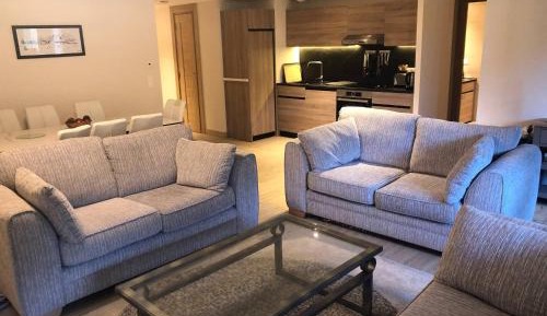 Apartment (8 Adults)
