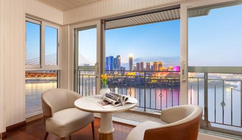 Family Suite with Balcony