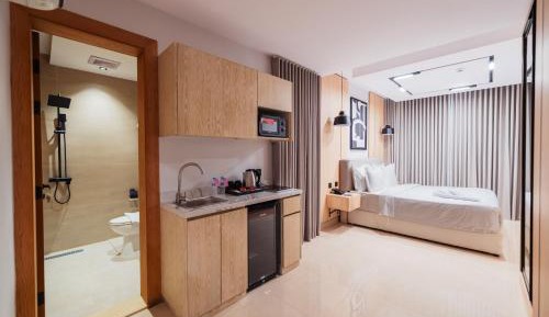 Superior King Room
