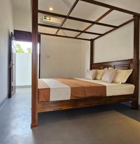 King Room with Garden View