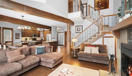 Three-Bedroom Townhouse