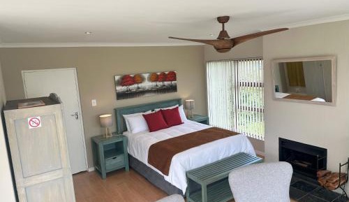 Queen Room with Sea View