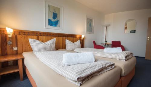 Suite with Garden View