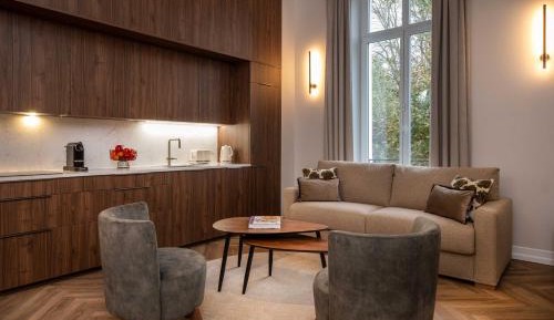Superior Apartment