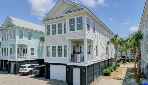 Seven-Bedroom House