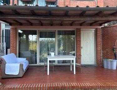 Apartment with Garden View