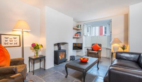 Four-Bedroom Holiday Home