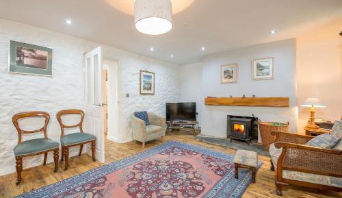 Four-Bedroom Holiday Home