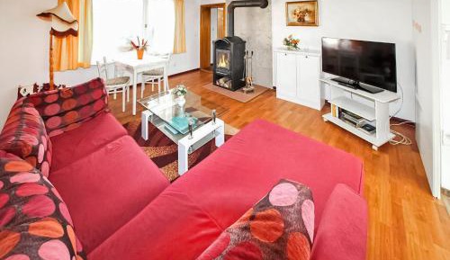 Two-Bedroom Holiday Home