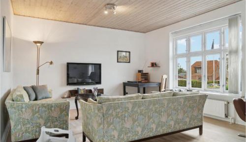 Two-Bedroom Holiday Home
