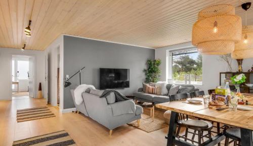 Four-Bedroom Holiday Home