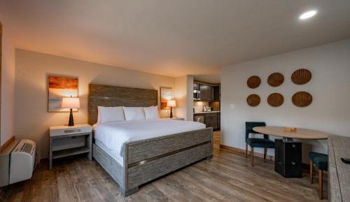 King Suite