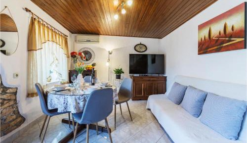 Two-Bedroom Holiday Home